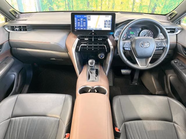 TOYOTA HARRIER