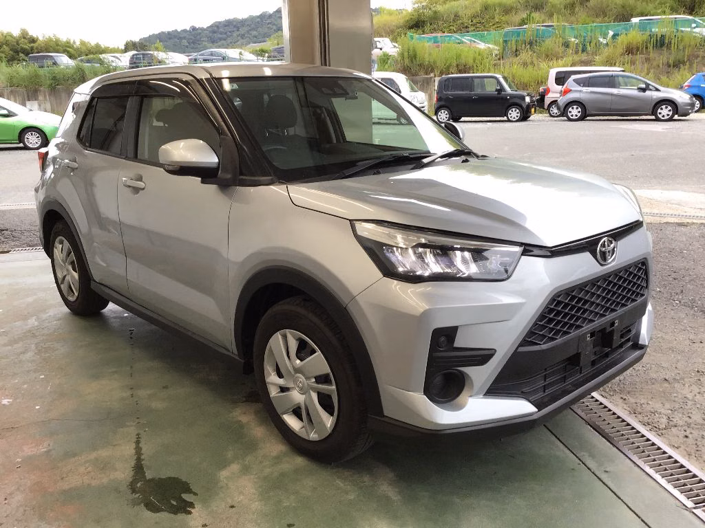 TOYOTA RAIZE