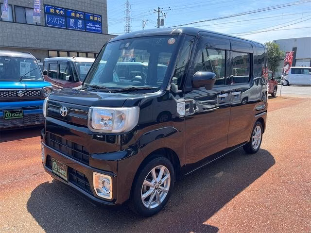 TOYOTA PIXIS MEGA
