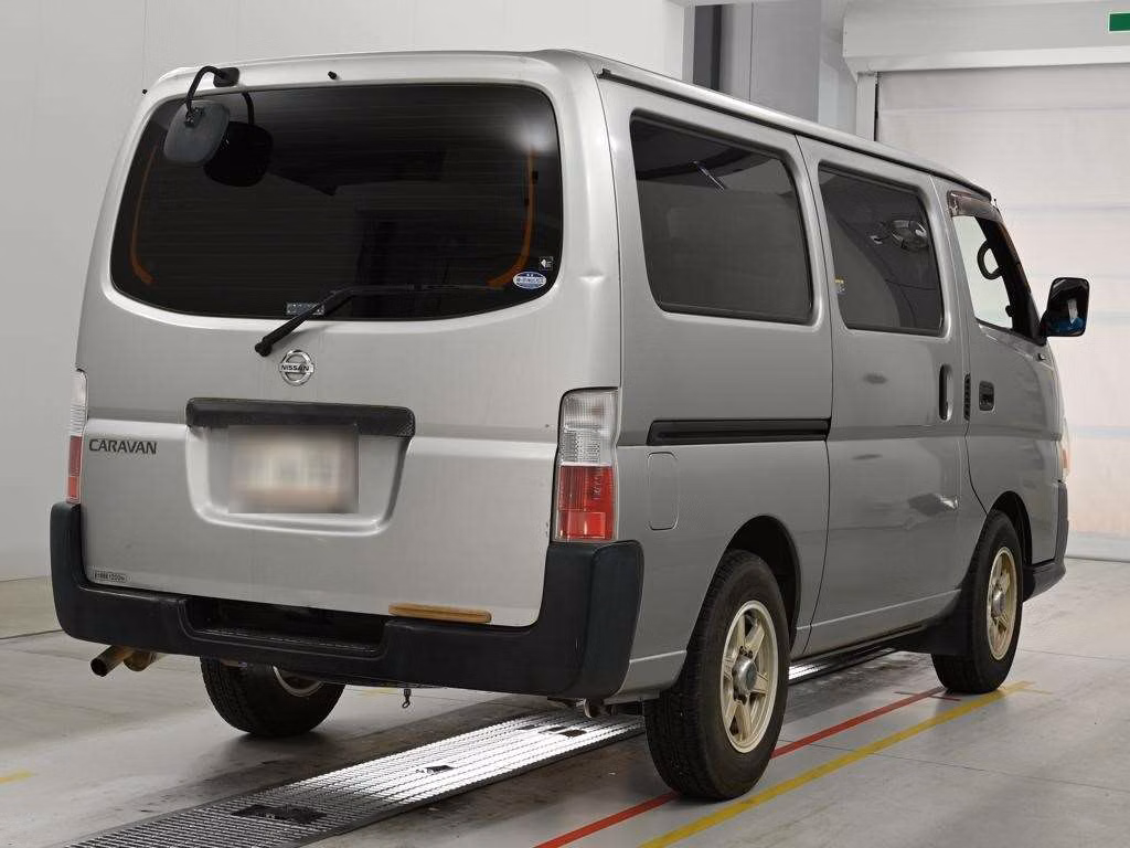 NISSAN CARAVAN