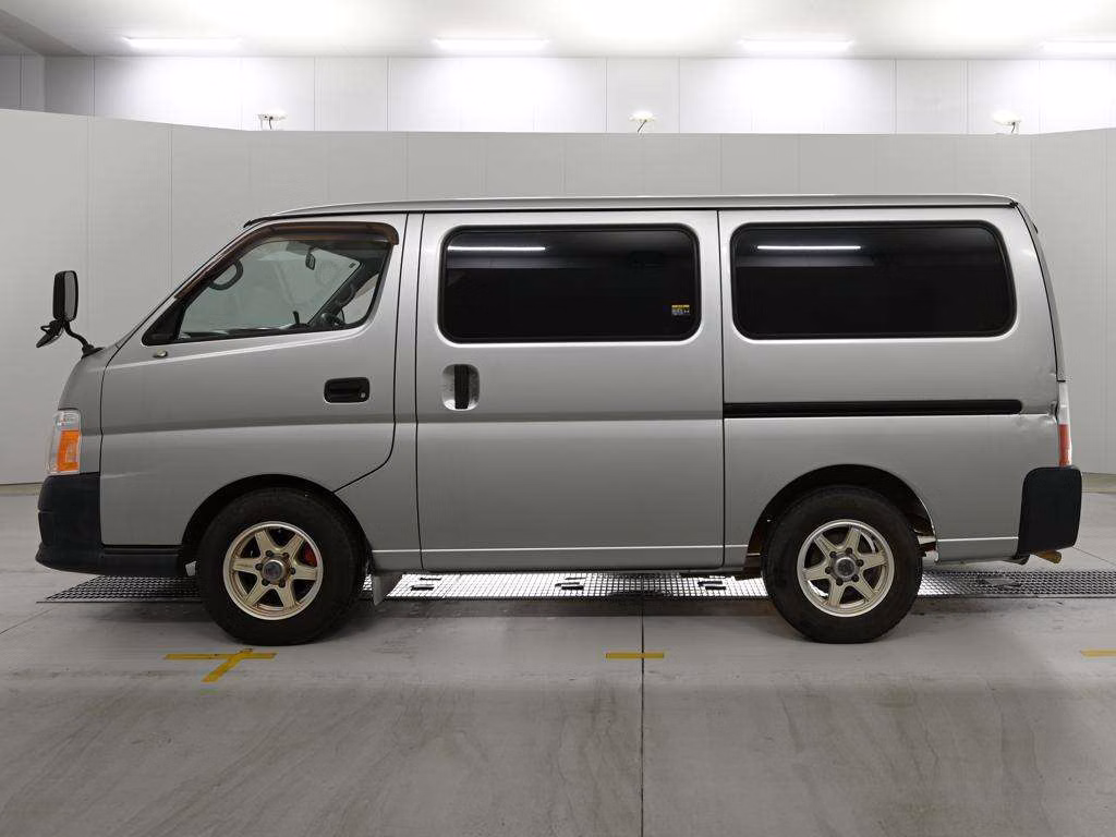 NISSAN CARAVAN