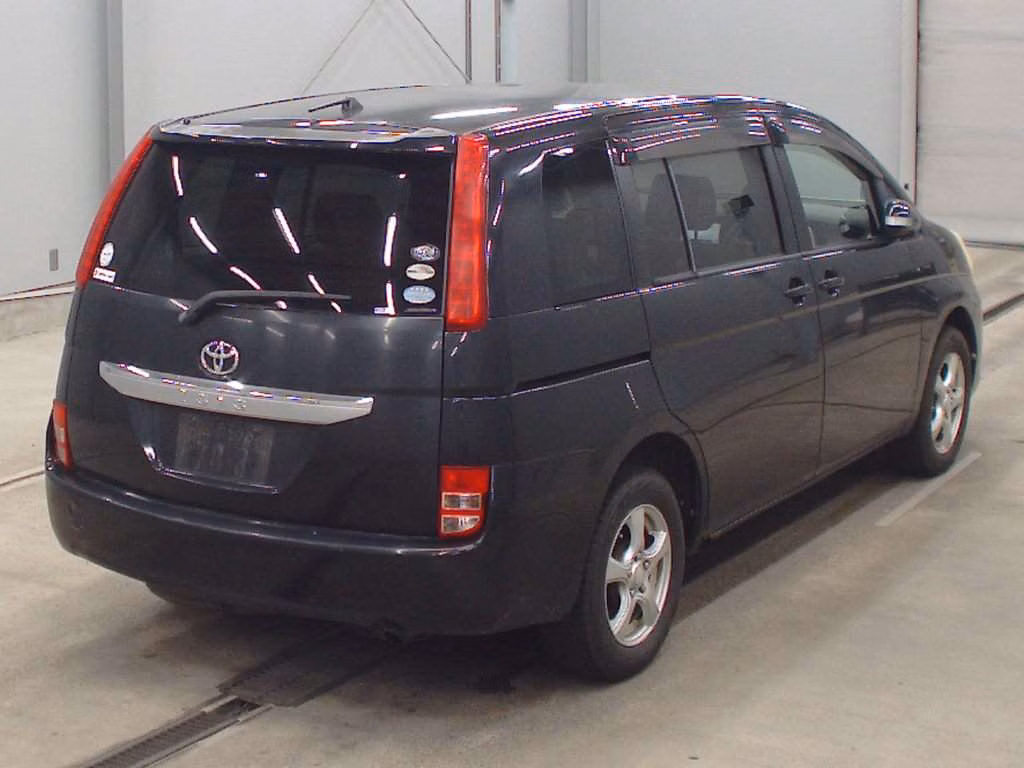 TOYOTA ISIS