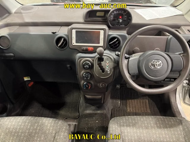 TOYOTA SPADE