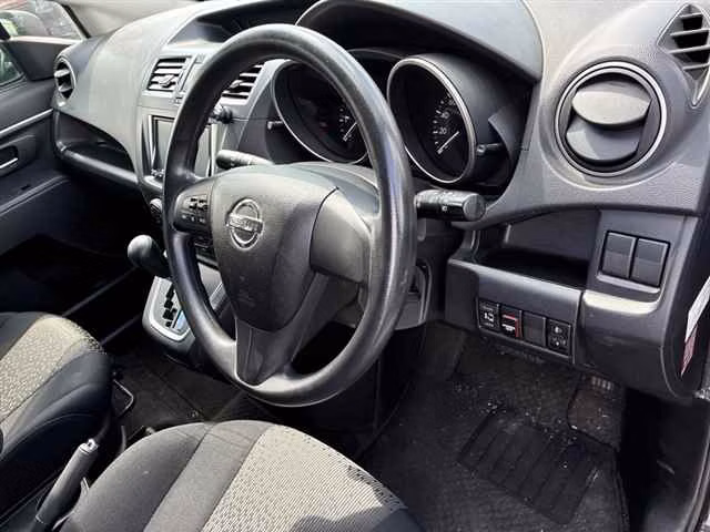 NISSAN LAFESTA