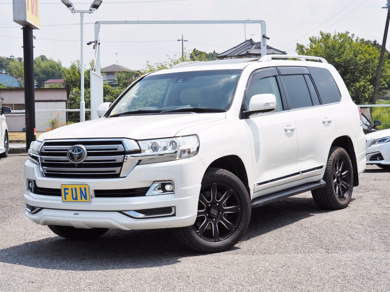 TOYOTA LAND CRUISER