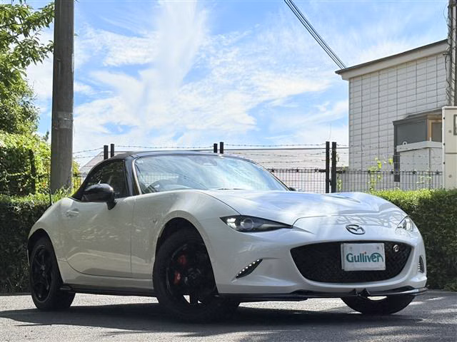MAZDA ROADSTER