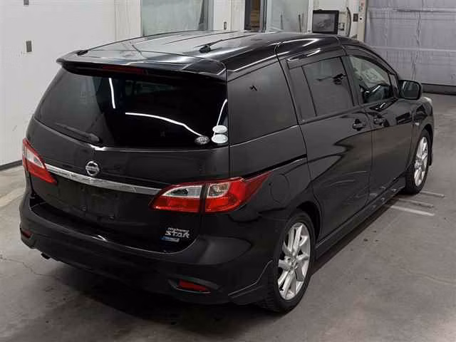 NISSAN LAFESTA