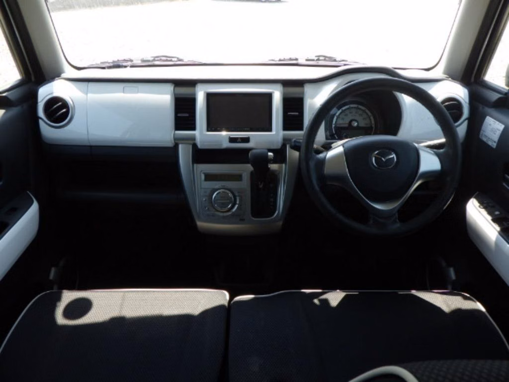 MAZDA FLAIR CROSSOVER