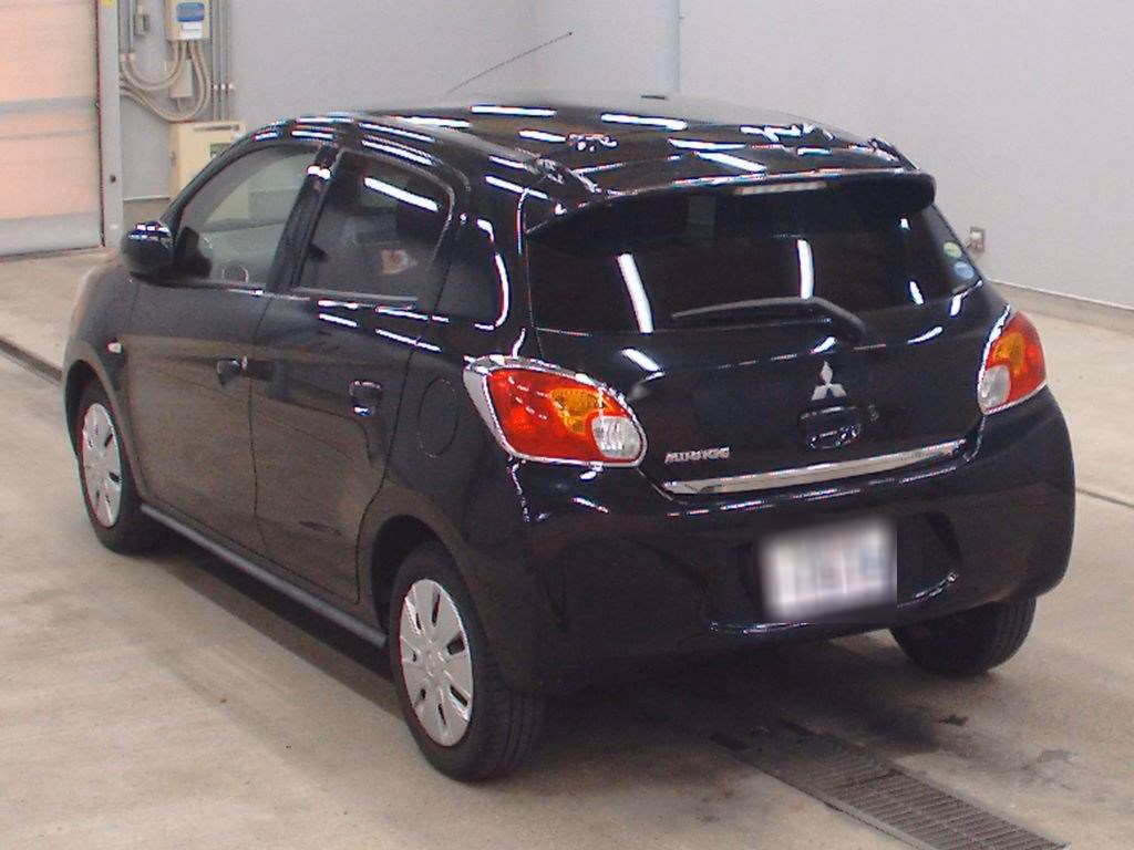 MITSUBISHI MIRAGE
