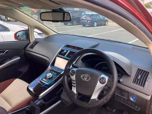 TOYOTA SAI