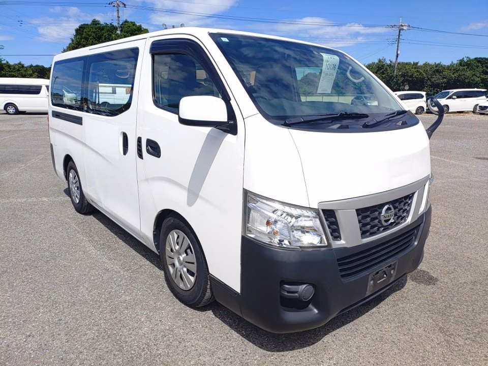NISSAN NV350 CARAVAN