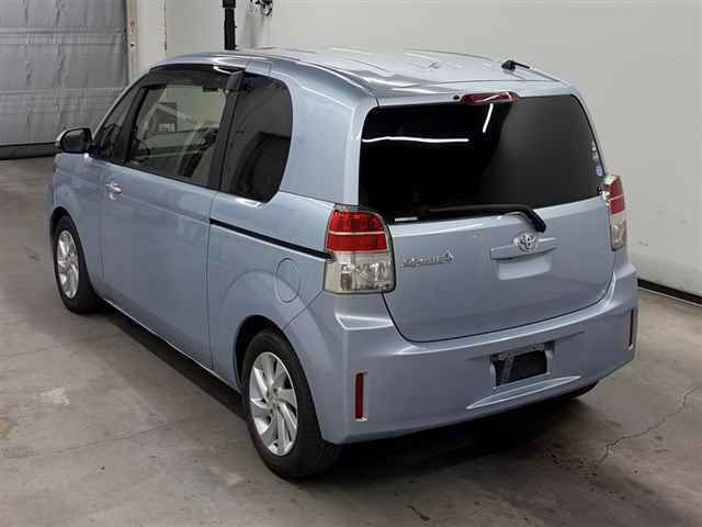 TOYOTA SPADE