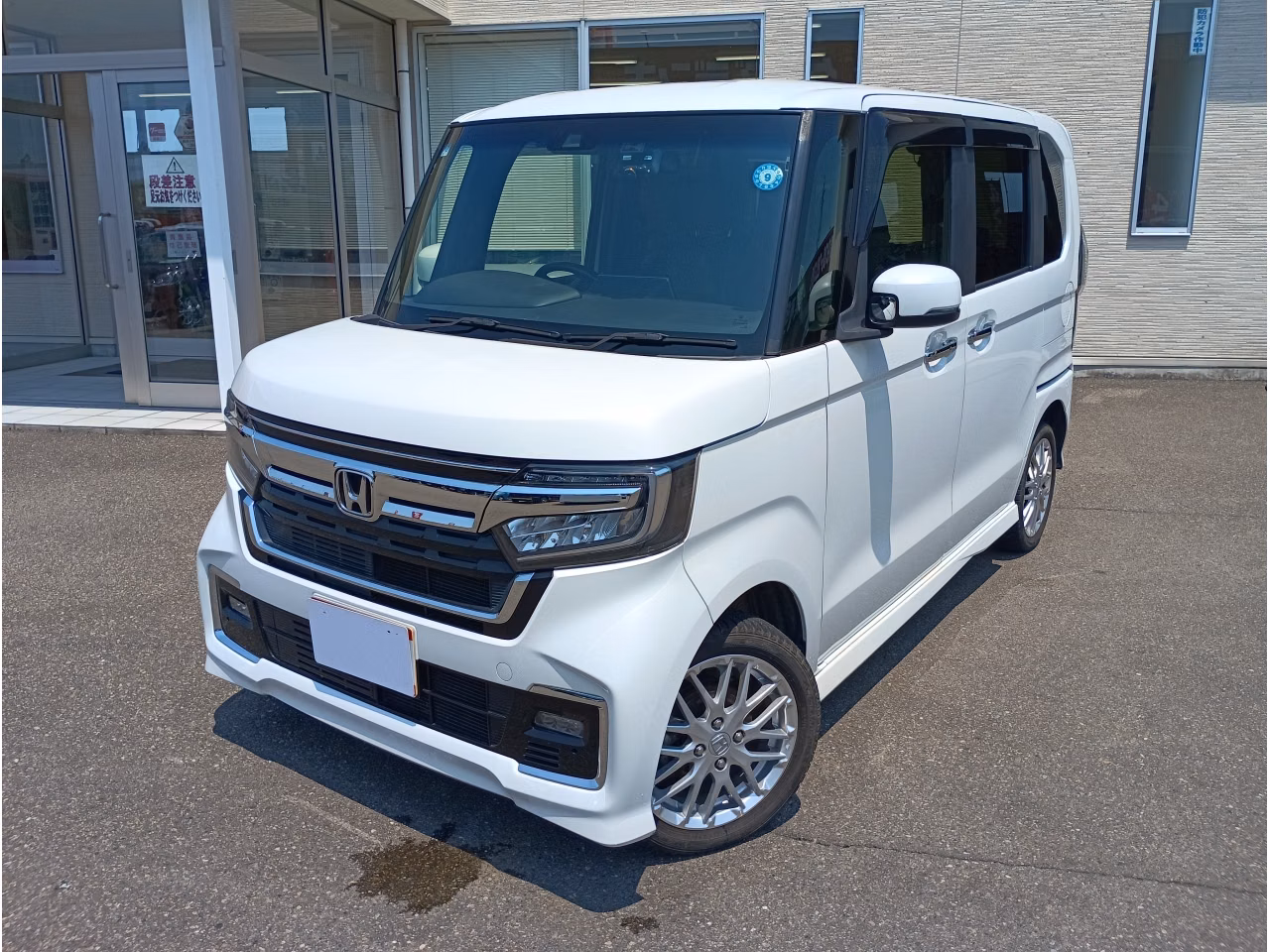 HONDA N-BOX