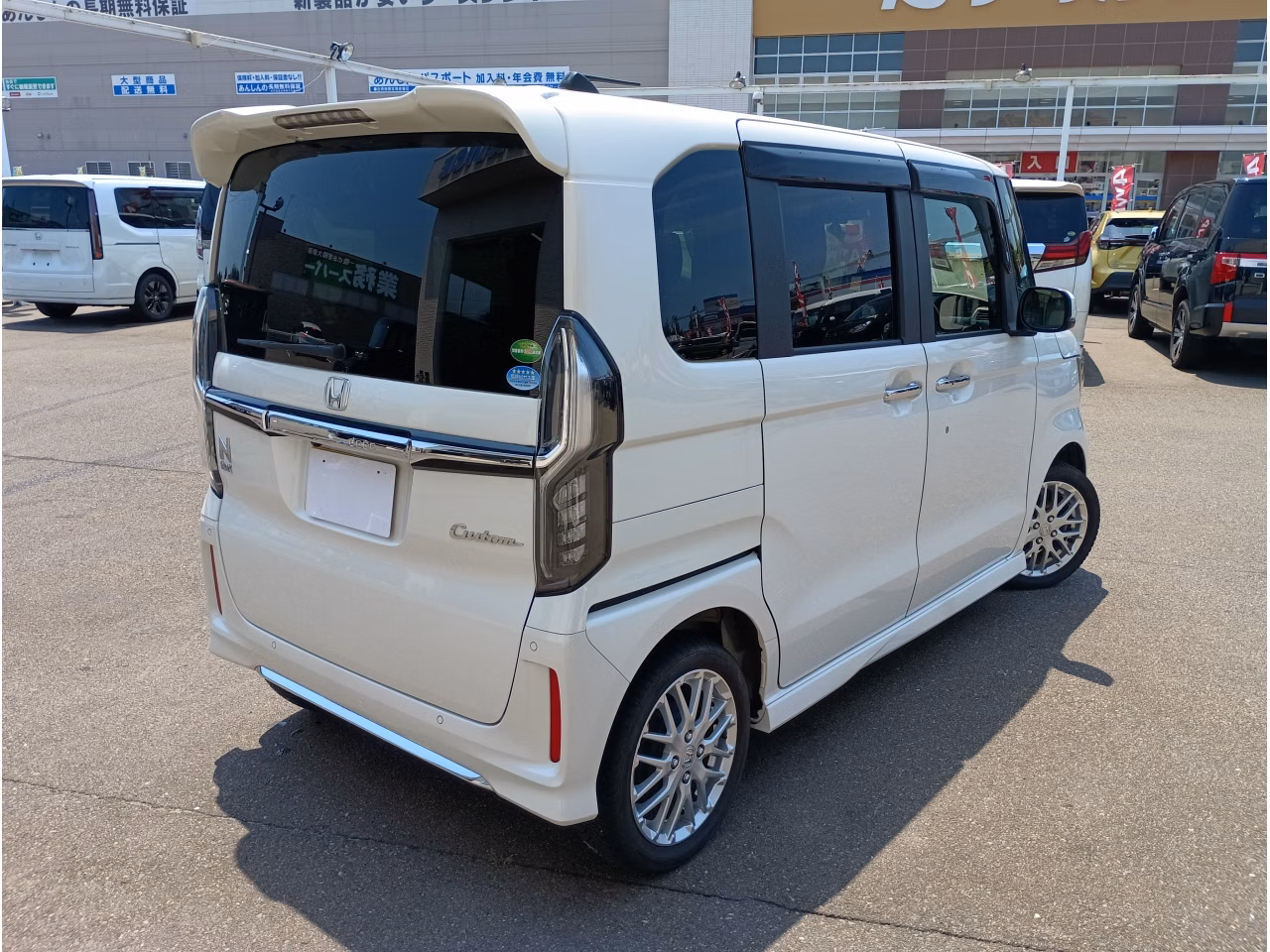 HONDA N-BOX