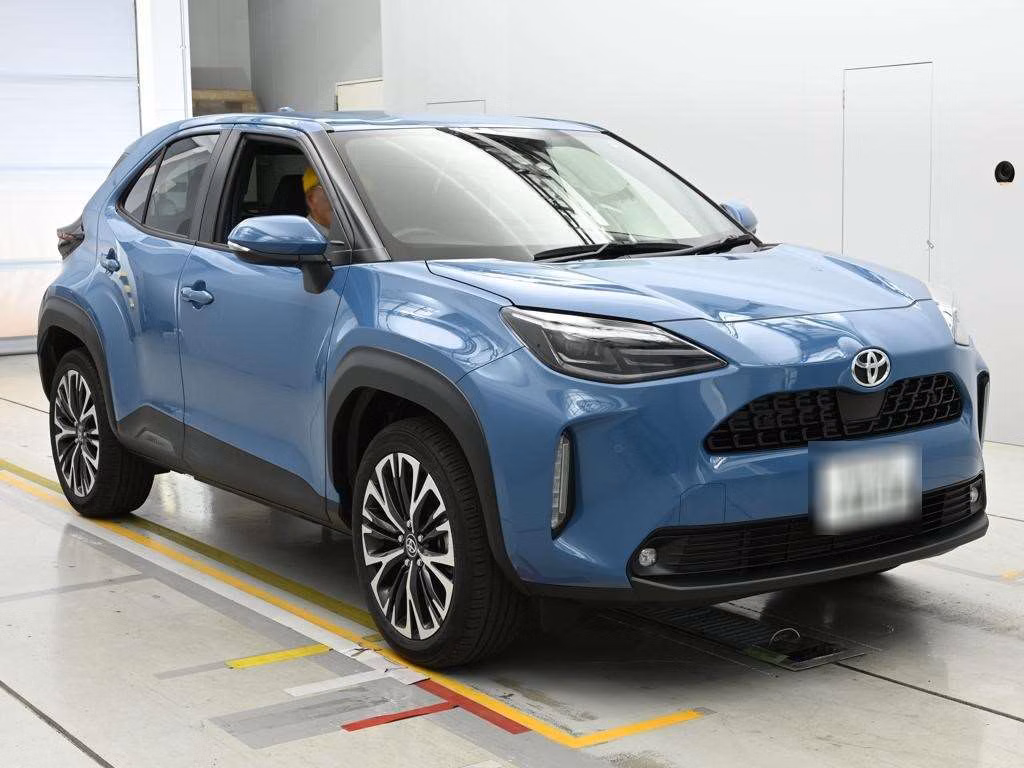 TOYOTA YARIS CROSS