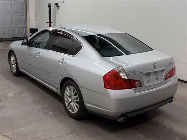 NISSAN FUGA