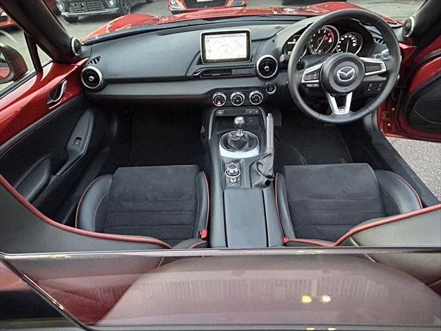 MAZDA MX-5