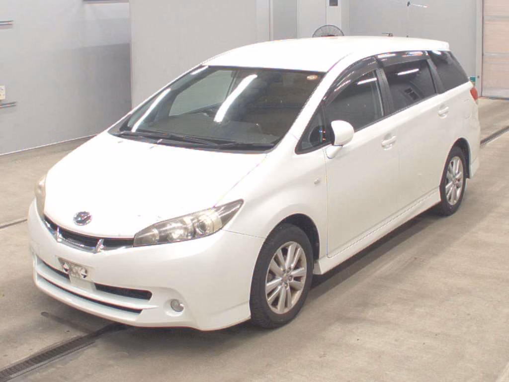 TOYOTA WISH