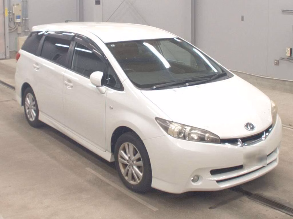 TOYOTA WISH
