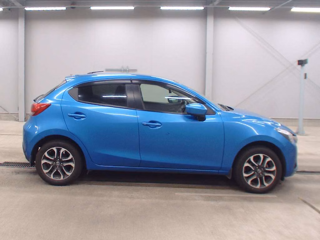 MAZDA MAZDA2
