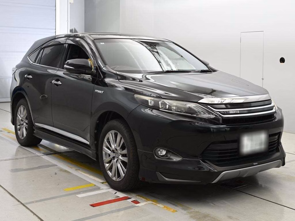 TOYOTA HARRIER