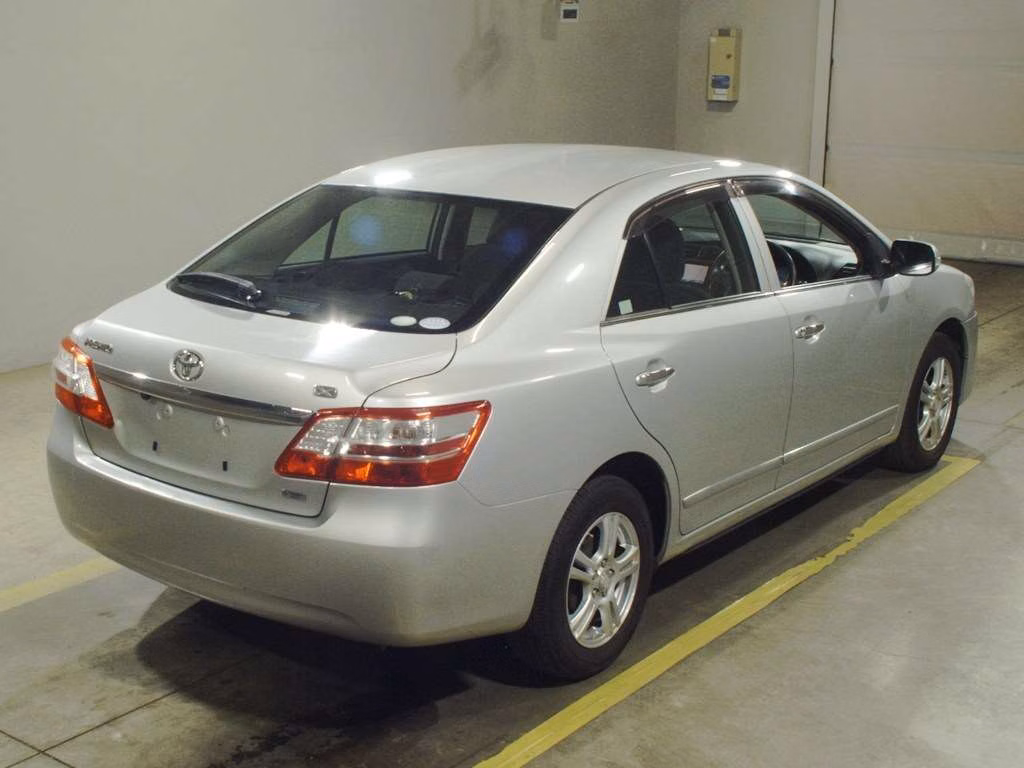 TOYOTA PREMIO