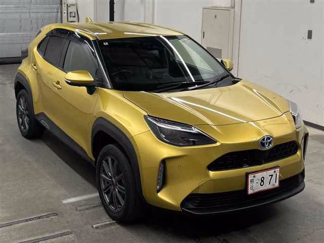 TOYOTA YARIS CROSS