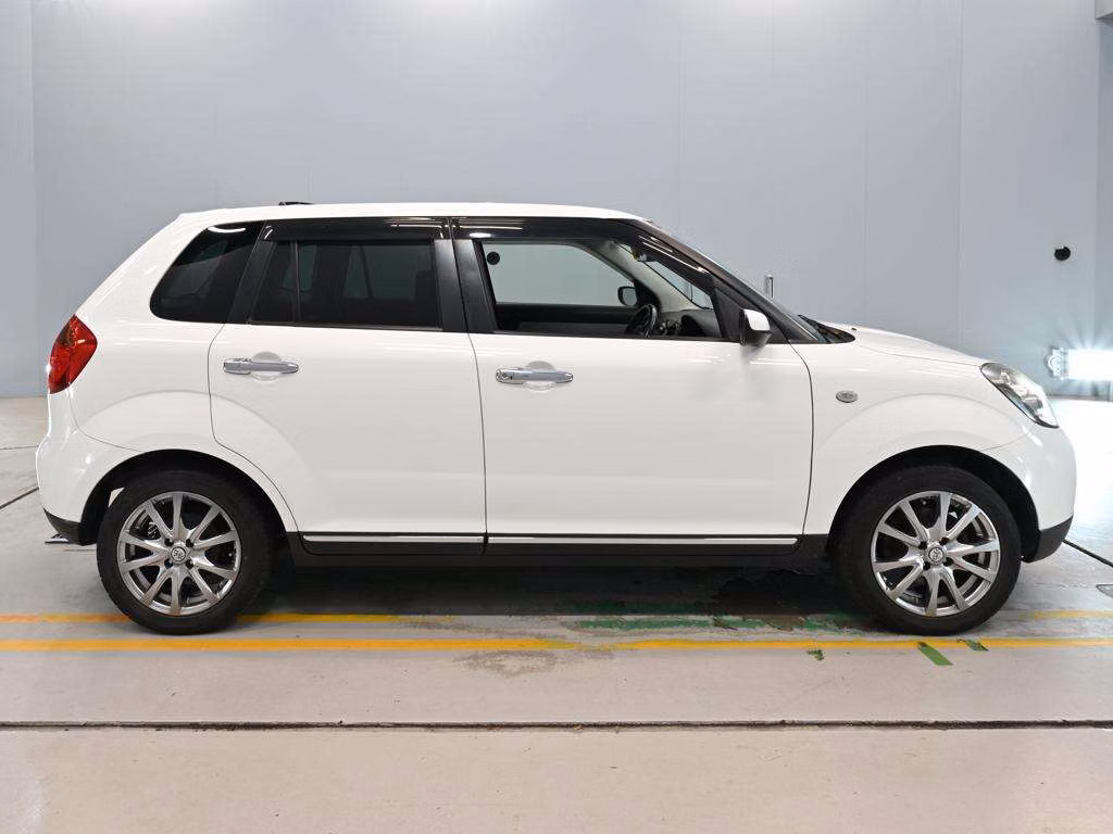 MAZDA VERISA