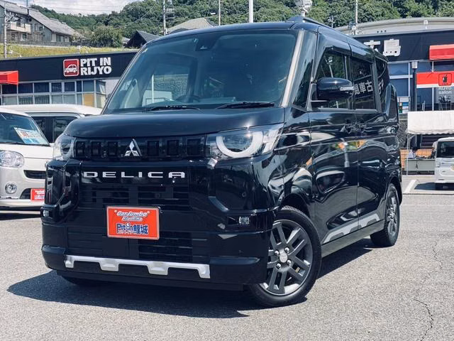 MITSUBISHI DELICA MINI