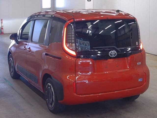 TOYOTA SIENTA