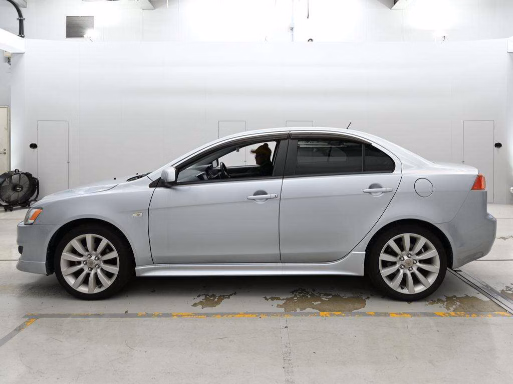 MITSUBISHI GALANT FORTIS