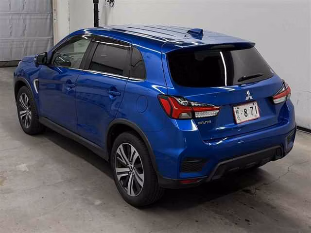 MITSUBISHI RVR