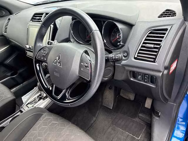 MITSUBISHI RVR