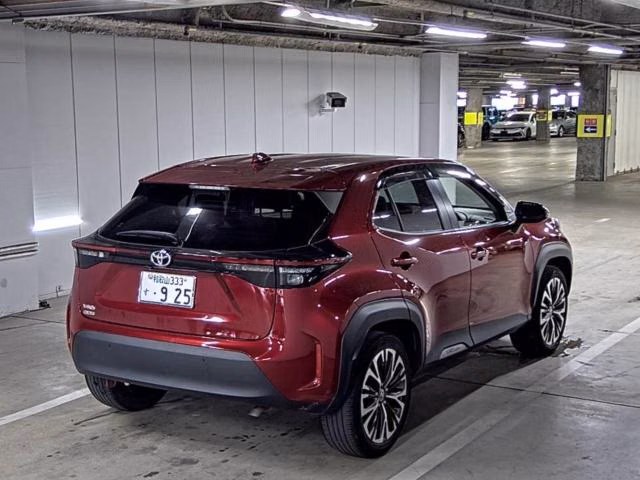 TOYOTA YARIS CROSS