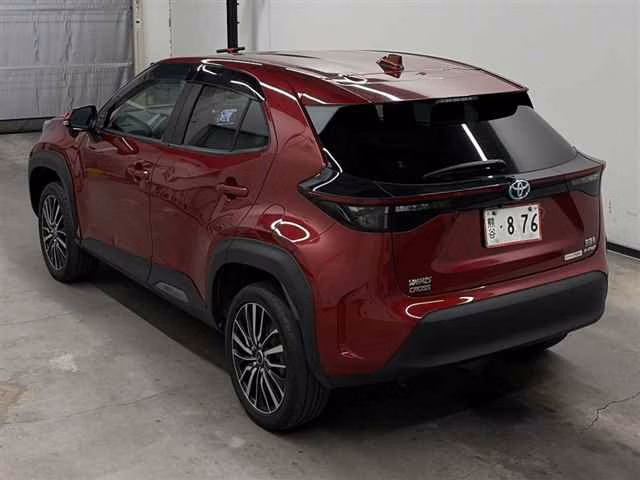 TOYOTA YARIS CROSS