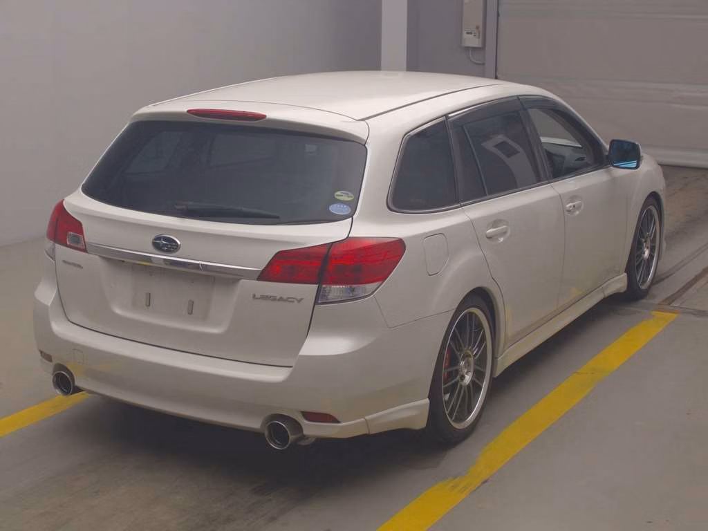 SUBARU LEGACY
