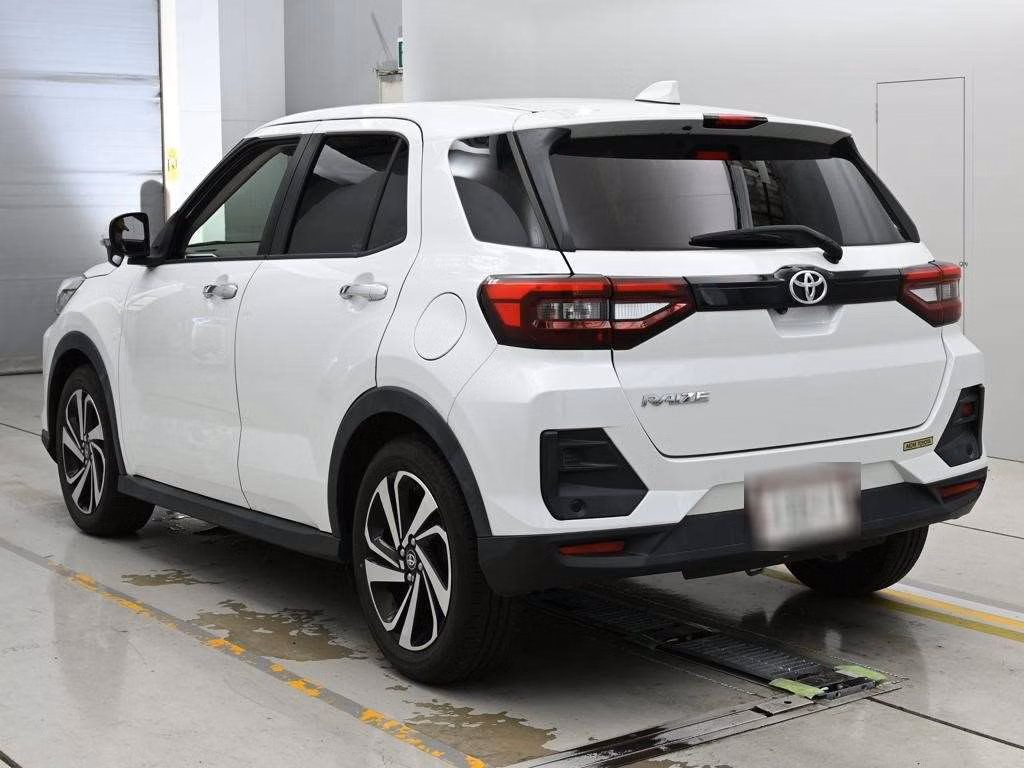 TOYOTA RAIZE