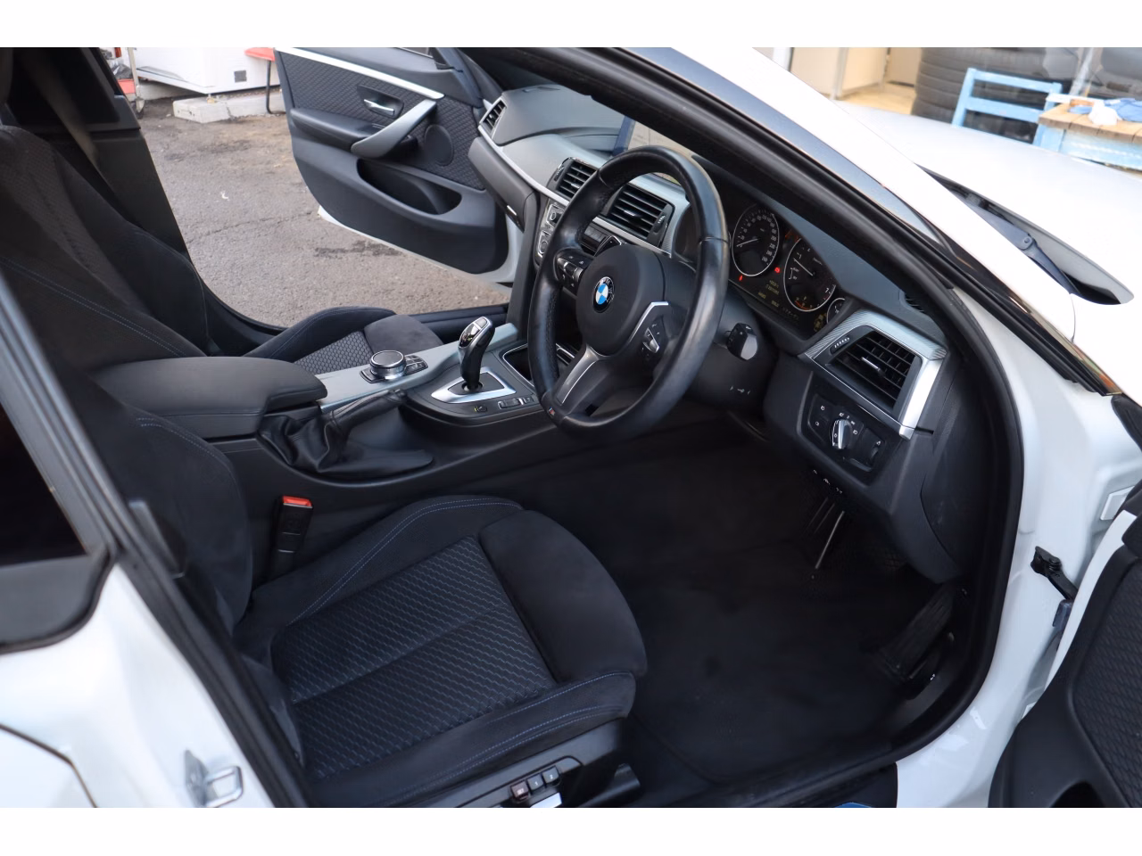 BMW 4-SERIES