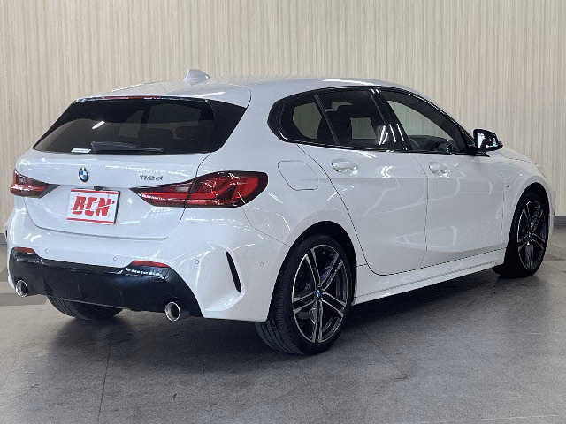 BMW 1-SERIES