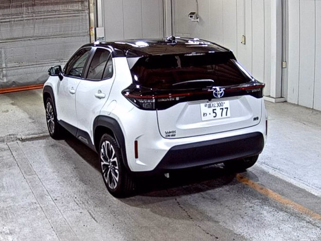 TOYOTA YARIS CROSS