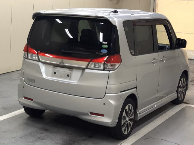MITSUBISHI DELICA D:2