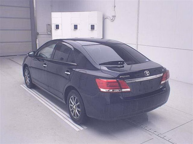 TOYOTA PREMIO