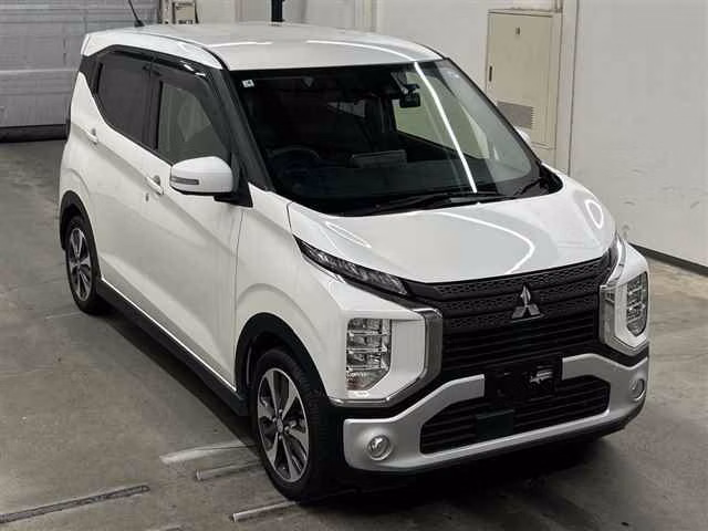 MITSUBISHI EK X