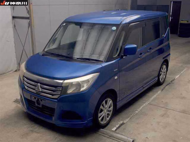 MITSUBISHI DELICA D:2