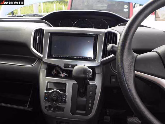 MITSUBISHI DELICA D:2