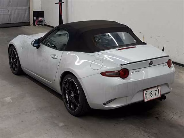 MAZDA MX-5