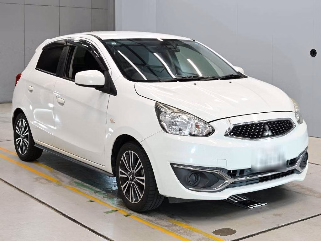 MITSUBISHI MIRAGE