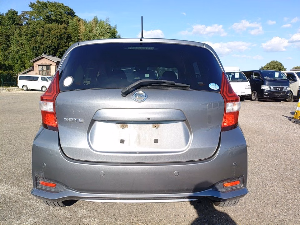 NISSAN NOTE