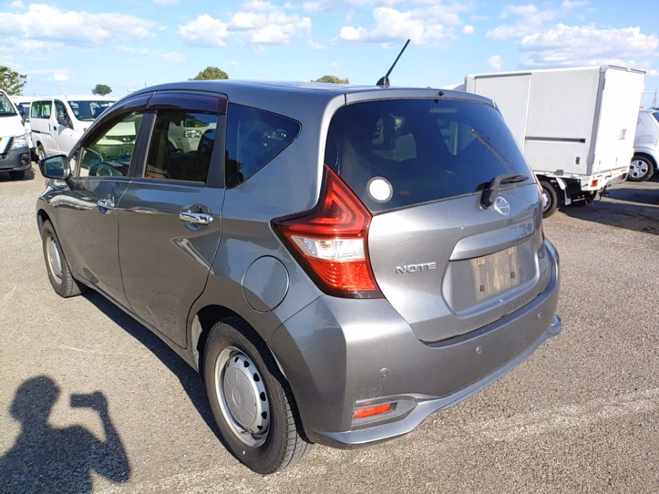 NISSAN NOTE