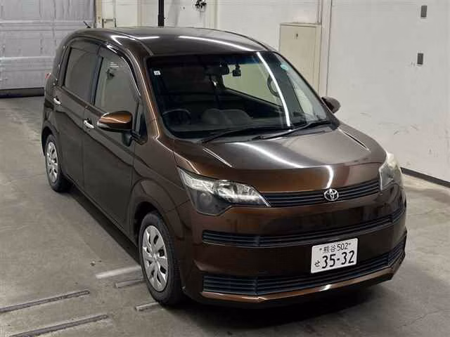 TOYOTA SPADE